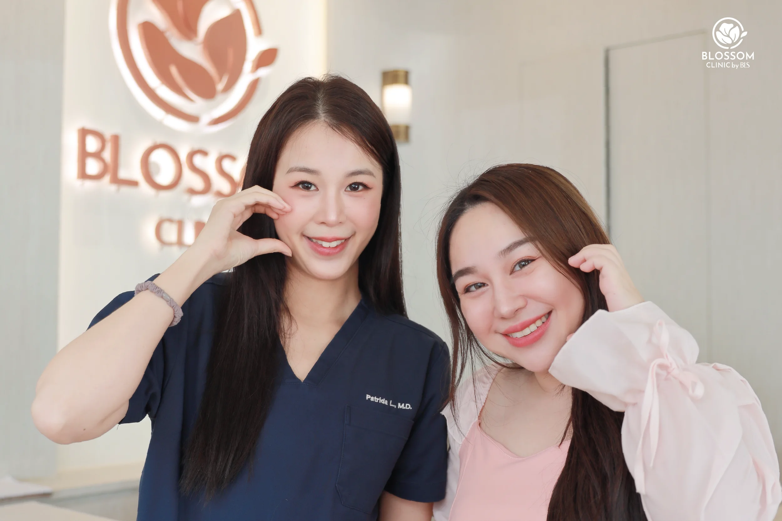 หมอแพทรู้สึกขอบคุณคนไข้ทุกคนที่ให้ความไว้วางใจ Blossom Clinic