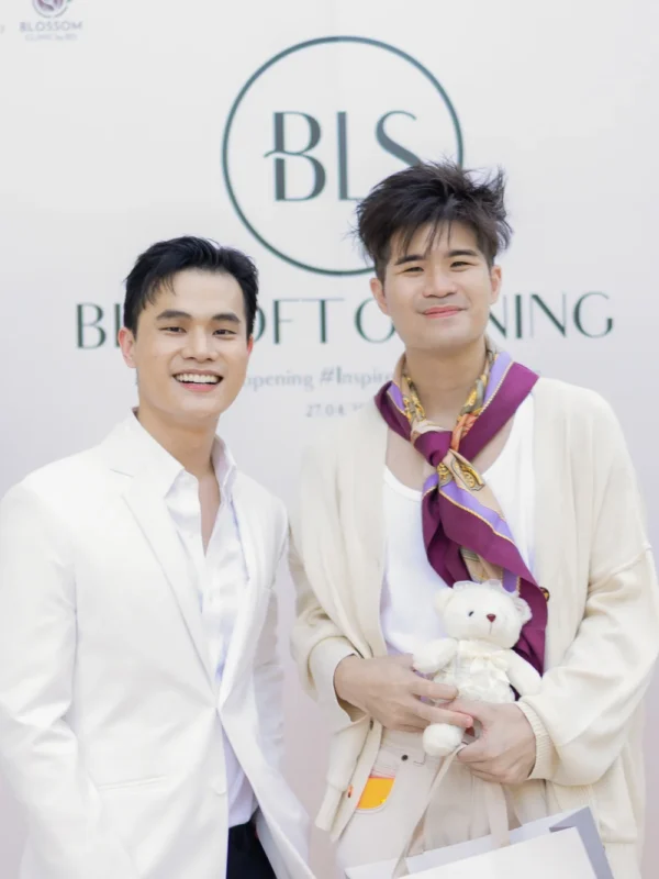BLS & Blossom มุ่งมั่นสู่การเป็นผู้นำด้านศัลยกรรมย้อนวัย ยกกระชับใบหน้าย้อนวัย ด้วยการผ่าตัดดึงหน้า ดึงคอ ปลูกผม ศัลยกรรมหน้าอก และการดูแลผิว