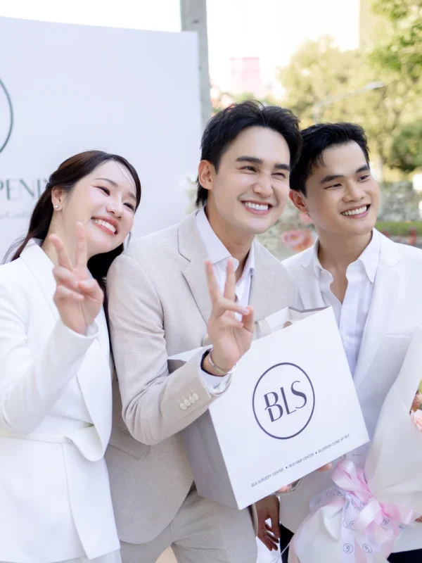 BLS & Blossom มุ่งมั่นสู่การเป็นผู้นำด้านศัลยกรรมย้อนวัย ยกกระชับใบหน้าย้อนวัย ด้วยการผ่าตัดดึงหน้า ดึงคอ ปลูกผม ศัลยกรรมหน้าอก และการดูแลผิว